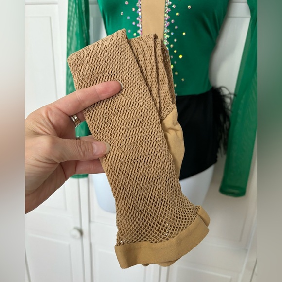 Custom Dance Costume with rhinestones and feathers (size small/medium adult) - Picture 6 of 13